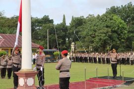 Polres Bangka Tengah gelar upacara HKN