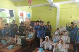 Menu MBG selama Ramadhan di Kota Serang, biskuit dan telur rebus