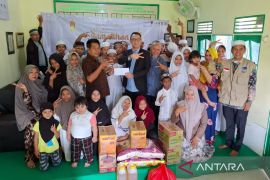 ANTARA dan mitra berbagi berkah dengan tiga panti asuhan saat Ramadhan