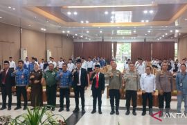 Lantik Panwaslu kecamatan dan kelurahan se-Kota Pangkalpinang, Imam Ghozali: Mereka harus segera terjun lapangan