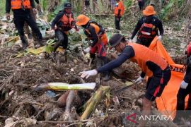 Satu mayat kembali ditemukan pasca banjir Padangsidimpuan