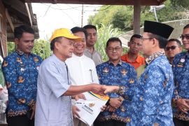 Wali Kota Payakumbuh Zulmaeta minta warga tingkatkan kewaspadaan