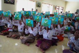Telkomsel hadir di SMKN 1 Kubu Karangasem dengan event seru "by.U'r Side"