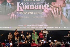"Komang" angkat kisah perjuangan Raim Laode dan istrinya