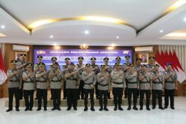 Kapolda Sulut sertijab  enam pejabat utama dan lima Kapolres