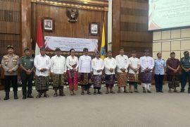 Gubernur Koster pastikan anggota KPID dan KI dipilih sesuai prosedur