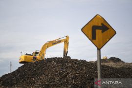 RDF Plant Bantar Gebang  olah sampah jadi bahan bakar alternatif