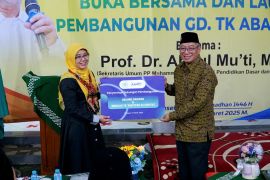 Bank Aladin Syariah dukung pendidikan lewat pembangunan TK di Ciputat