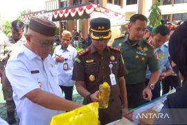 Pemkab Gorontalo dan Kejari gelar pasar murah