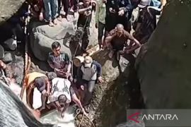 Jasad Pekerja Pengolahan Kayu yang Tenggelam di Sungai Leuwi Ciojong Berhasil Ditemukan