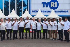 Ratusan masyarakat Medan antusias belanja di pasar murah TVRI Sumut