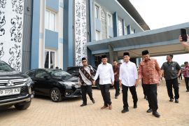 Progres pembangunan Asrama Haji Cipondoh sudah 80 persen