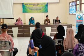 Diskuperindag HSU fasilitasi perizinan usaha mikro