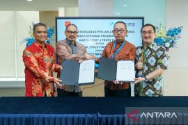 J-Trust Bank dan McDonald's Indonesia hadirkan promo eksklusif melalui kolaborasi strategis