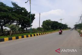 Pemkab Bekasi diminta tambah lampu penerangan jalan di jalur mudik