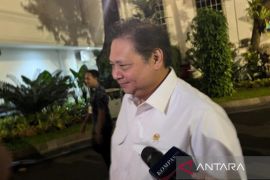 Presiden Prabowo minta maksimalkan penerimaan negara