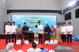 PLN Banten gelar tebus murah sembako untuk rumah ibadah