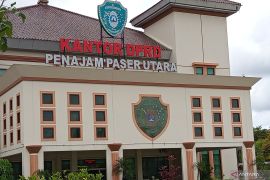 DPRD Penajam minta perusahaan  bantu stop buang air besar sembarangan