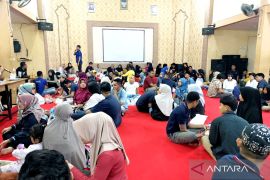 WBP Rutan Kls IIB Padang Panjang buka puasa bersama keluarga