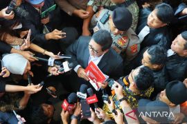 Hasto merasa terabaikan setelah saksi meringankan tidak dihiraukan