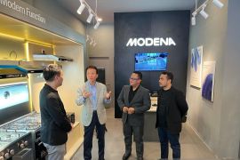 Resmikan MHC di Gwalk, Modena hadirkan solusi rumah tangga pintar