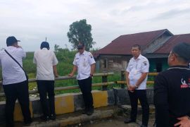 Tim Balai Sungai dan Pemkab HSS petakan kondisi Sungai Amandit