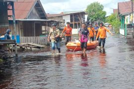 BPBD minta warga bantaran sungai di Palangka Raya waspada banjir