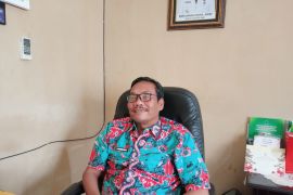 Disnakerin Batanghari buka posko pengaduan THR