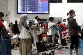 Bandara Juanda diprediksi alami puncak arus penumpang H-3 Lebaran