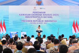 Prabowo tegaskan anut politik bersahabat dengan semua negara