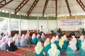 Wako harapkan pesantren Ramadhan PKK Solok wujudkan keluarga madani