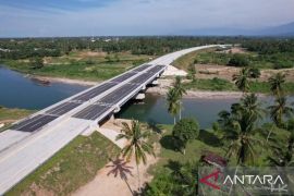 Tol Padang-Sicincin hanya boleh dilalui mobil
