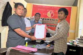 Calon Bupati Parigi Moutong Nizar Rahmatu dilaporkan ke Bawaslu