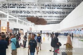 17,911 travelers passing through Syamsudin Noor Airport a week before Eid