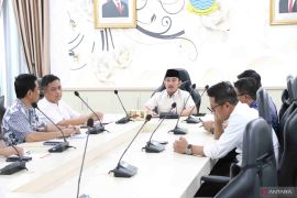 Pemkab Bekasi kaji opsi pelebaran akses GT Cikarang Pusat urai kemacetan