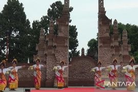 STAHN Mpu Kuturan pentaskan seni meriahkan dies natalis