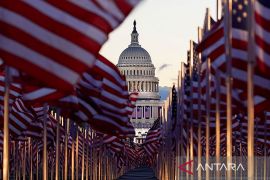 AS akan cabut status sementara lebih dari 530.000 migran