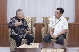 DPRD Kalsel imbau pemudik patuhi peraturan lalulintas