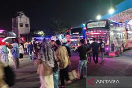 Penumpang mudik di Terminal Banda Aceh mulai meningkat