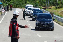 Tol IKN mulai dilintasi pengendara untuk mudik Lebaran