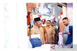 Pedagang pasar Baru Panyabungan sampaikan sejumlah aspirasi kepada Bupati Madina