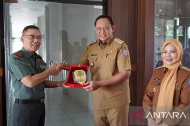 Gubernur Gorontalo jalin sinergi, kunjungi institusi strategis