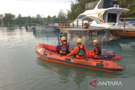 Tim SAR Gabungan cari anak hilang di Dermaga Manggar Beltim