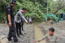 Wali Kota Sawahlunto penuhi janji kampanye perbaiki jalan Kandi