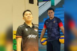 Dua dosen Unesa gabung tim pelatih pelatnas PBVSI U-21