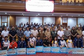 Pemprov Sultra cairkan bonus atlet peraih medali PON Aceh senilai Rp6 miliar