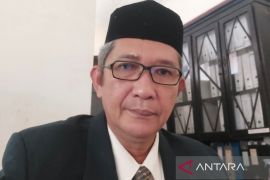 160 aparatur desa di Aceh Barat terima gaji via ADG
