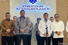 Two ministries to train 10,000 micro, small businesses