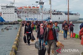 Pelni siapkan jaringan internat di atas kapal bagi penumpang mudik lebaran