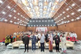 OJK Bali memacu literasi keuangan pelajar agar gemar menabung